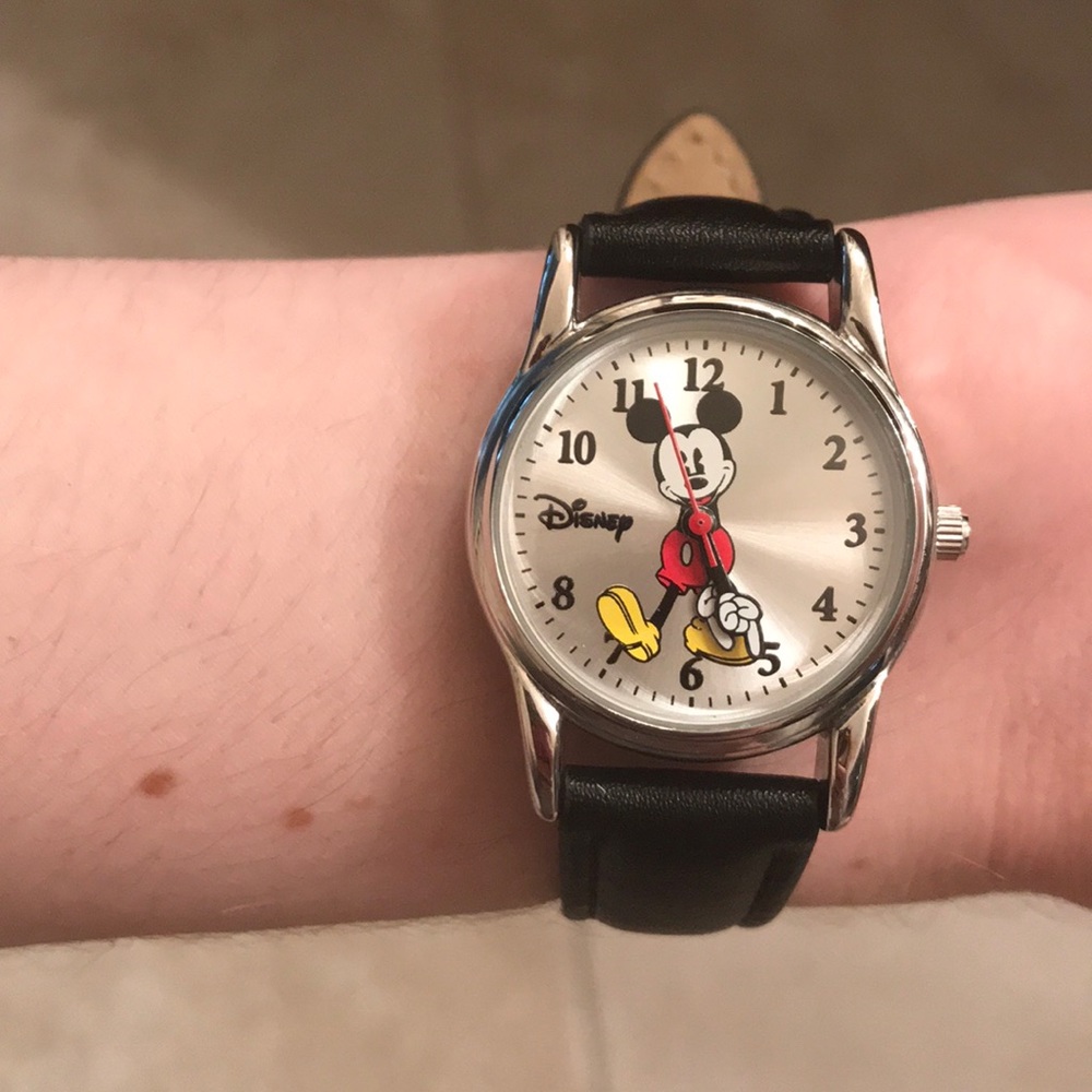 Disney’s Mickey Mouse Watch with Leather Band!